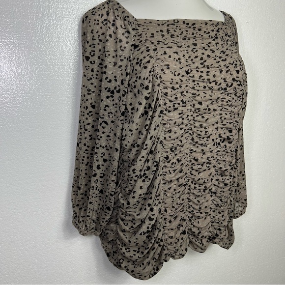 Cato Plus 18/20W Gray w/Black Flecks Knit Peasant Top 3/4 Sleeve - Picture 2 of 7